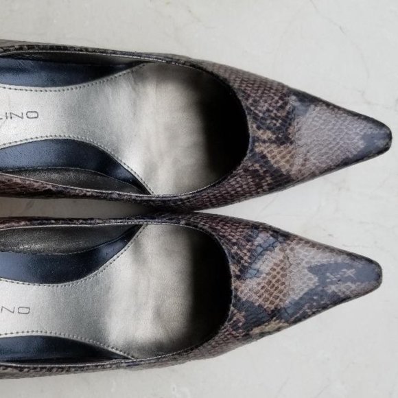 BANDOLINO Women's Snake Python Print Heels (SIZE 7) - Picture 1 of 4